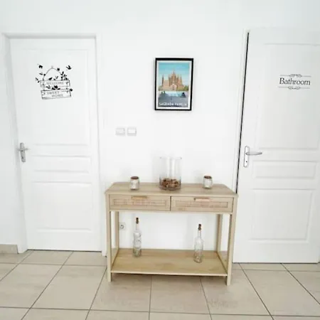 Дом отдыха Maison Dependance - Mas Des Catalanes