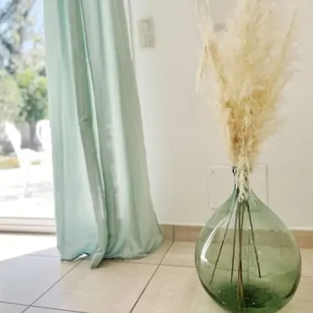 Дом отдыха Maison Dependance - Mas Des Catalanes *